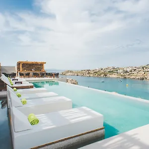 https://super-paradise-mykonos.hotels-in-mykonosisland.net